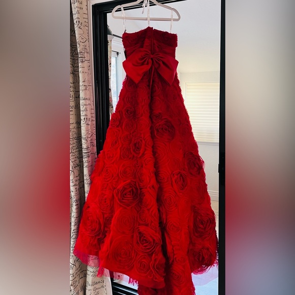 SHERRI HILL Prom | Gala | Quinceañera |Wedding | size 10 fits like 6 Red - Picture 12 of 14